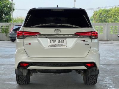 2016 TOYOTA  FORTUNER  2.8 TRD  4wd รูปที่ 2
